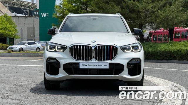 BMW X5 xDrive 40i M sports Onlie Exclusive Edition — пробег 88 100 км — фото 3 из 5