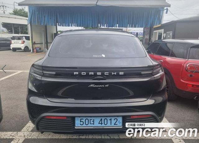Porsche Macan из Кореи Encar