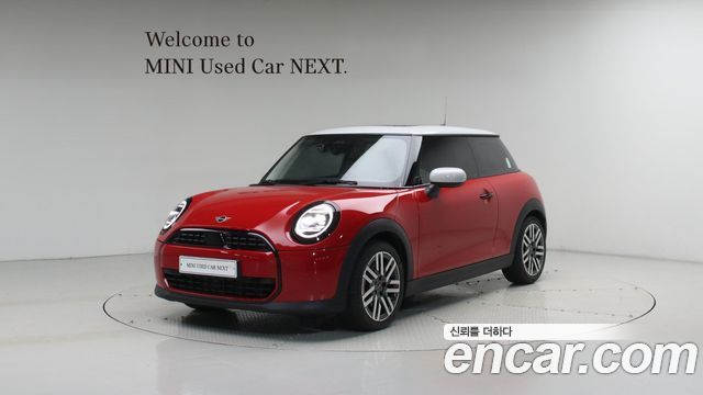 Mini Cooper Classic — пробег 7 215 км — фото 1 из 5