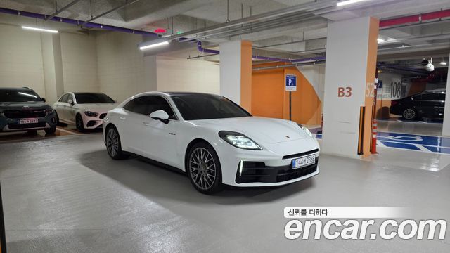 Porsche Panamera 2.9 AWD E-Hybrid — пробег 14 200 км — фото 2 из 5