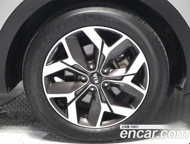 Kia Sportage из Кореи Encar