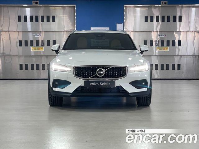 Volvo V60 из Кореи Encar