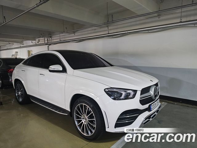 Mercedes-Benz GLE-Class GLE400d 4MATIC Coupe — пробег 8 266 км — фото 3 из 5