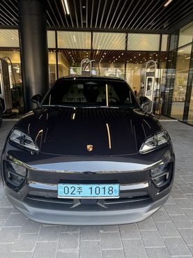 Porsche Macan 4S — пробег 1 200 км — фото 1 из 5