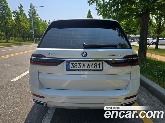 BMW X7 xDrive 40d Design Pure Excellence 6-Seater — пробег 48 012 км — фото 4 из 5