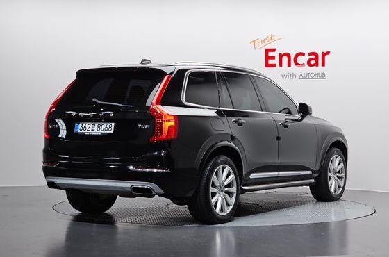 Volvo XC90 T8 Inscription Hybird — пробег 117 036 км — фото 2 из 5