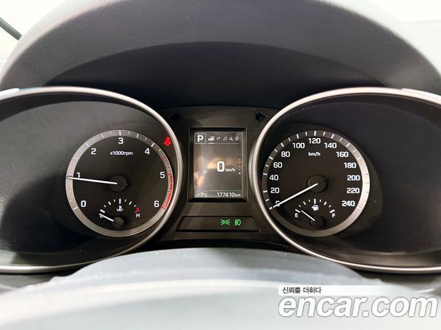Hyundai Santafe Diesel 2.0 2WD Premium — пробег 177 323 км — фото 5 из 5