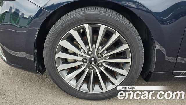 Kia K7 из Кореи Encar