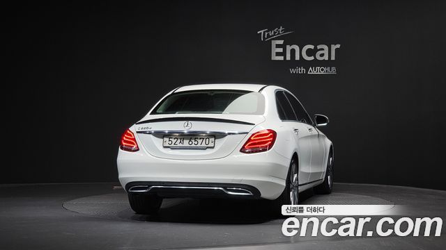 Mercedes-Benz C-Class из Кореи Encar