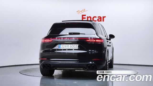 Porsche Cayenne 3.0 E-HYBRID PLATINUM EDITION — пробег 28 872 км — фото 4 из 5