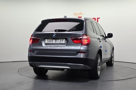 BMW X3 xDrive 20d High — пробег 137 707 км — фото 4 из 5