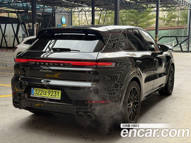 Porsche Cayenne 3.0 — пробег 18 300 км — фото 4 из 5