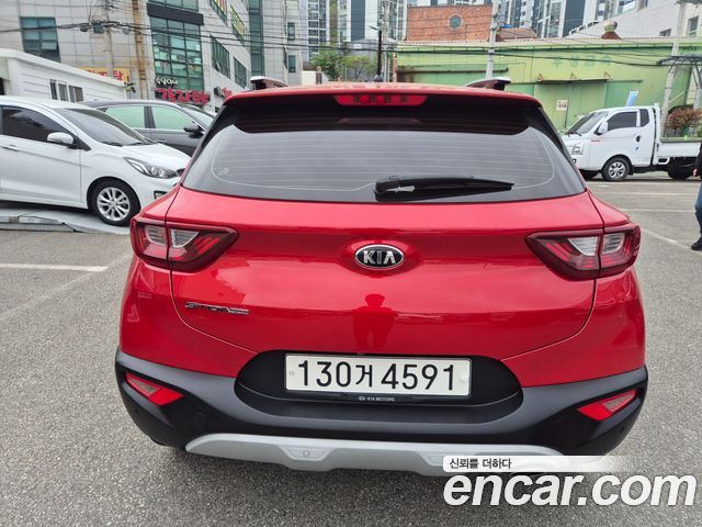 Kia Stonic 1.4 Trendy — пробег 93 456 км — фото 5 из 5
