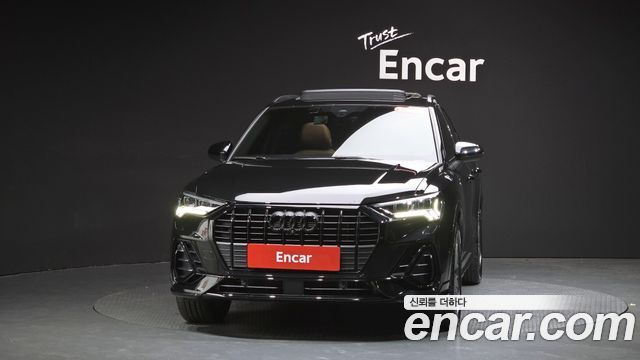 Audi Q3 35 TDI Premium — пробег 4 274 км — фото 3 из 5