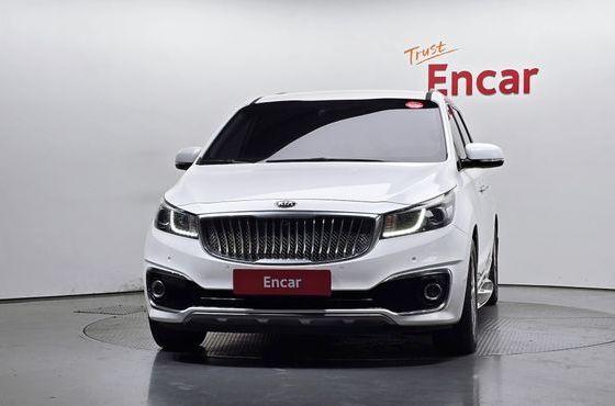 Kia Carnival 9-seater Prestige — пробег 129 718 км — фото 3 из 5
