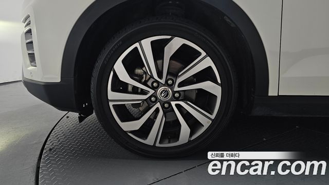 Ssangyong TIBOLI из Кореи Encar
