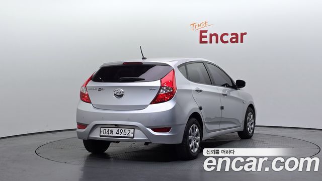 Hyundai Accent Diesel WIT 1.6 VGT Smart — пробег 112 988 км — фото 2 из 5