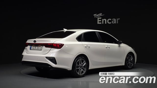 Kia K3 из Кореи Encar