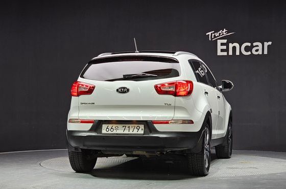 Kia Sportage Diesel 2WD TLX High-Deluxe — пробег 97 317 км — фото 4 из 5