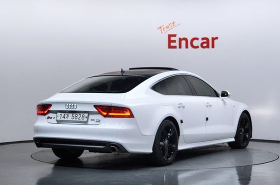 Audi A7 55 TDI Quattro Dynamic 4G — пробег 122 626 км — фото 2 из 5