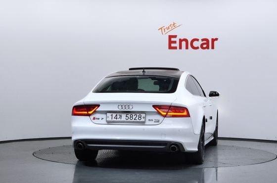 Audi A7 55 TDI Quattro Dynamic 4G — пробег 122 626 км — фото 4 из 5