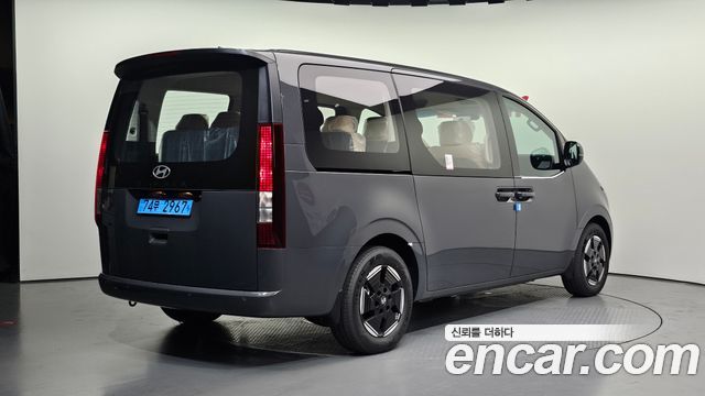 Hyundai Staria из Кореи Encar