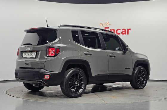 Jeep Renegade 2.4 Limited — пробег 102 705 км — фото 2 из 5