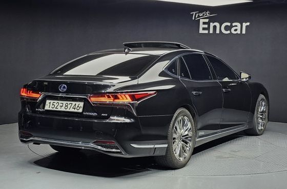 Lexus LS 3.5 Platinum AWD — пробег 187 281 км — фото 2 из 5