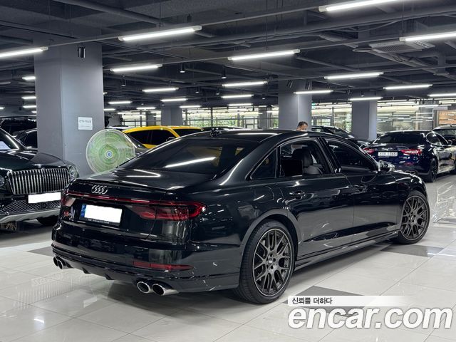 Audi S8 4.0 TFSI Quattro LWB — пробег 44 500 км — фото 3 из 5