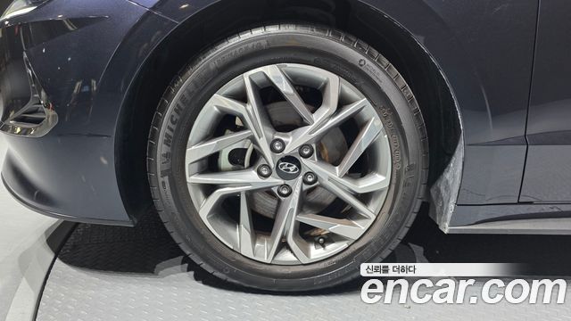 Hyundai Sonata 2.0 Premium — пробег 31 809 км — фото 5 из 5
