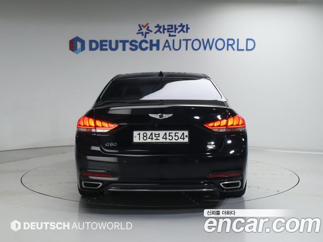 Hyundai Genesis из Кореи Encar
