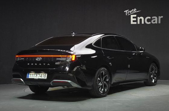 Hyundai Sonata 2.0 Exclusive — пробег 40 715 км — фото 2 из 5