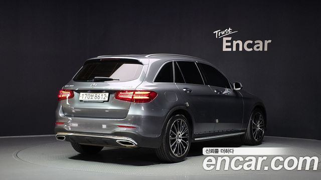 Mercedes-Benz GLC-Class GLC300 4MATIC AMG Line — пробег 39 521 км — фото 2 из 5