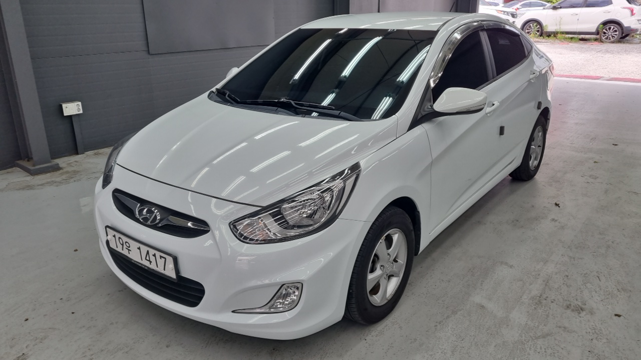 Hyundai Accent из Кореи Encar