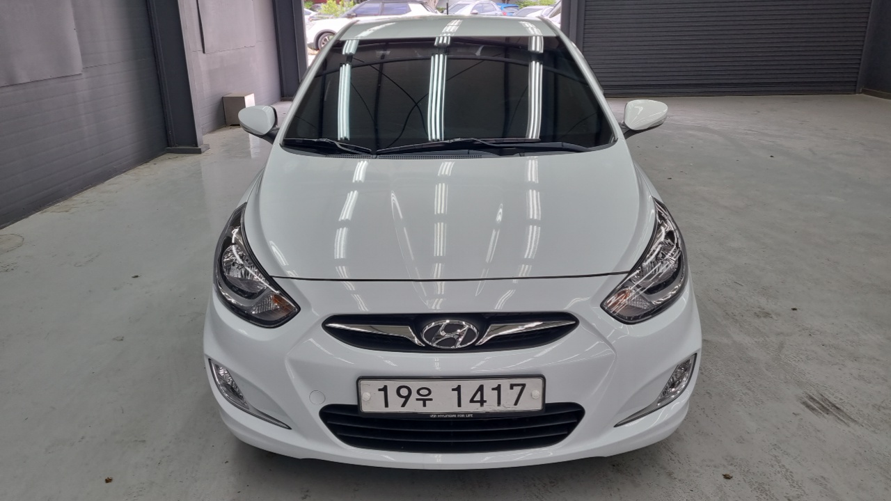 Hyundai Accent из Кореи Encar