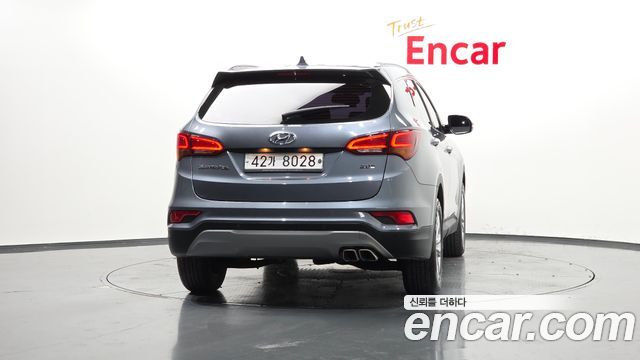 Hyundai Santafe Diesel 2.0 2WD Value Plus — пробег 71 558 км — фото 4 из 5