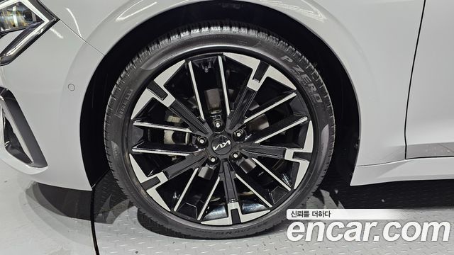 Kia K5 1.6 Turbo Signature — пробег 15 684 км — фото 5 из 5