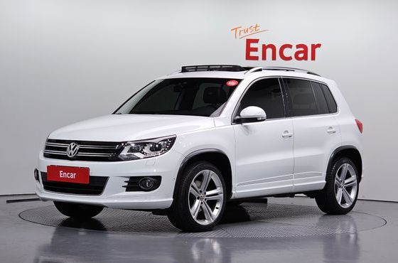 Volkswagen Tiguan 2.0 TDI R-Line 5N — пробег 110 381 км — фото 1 из 5