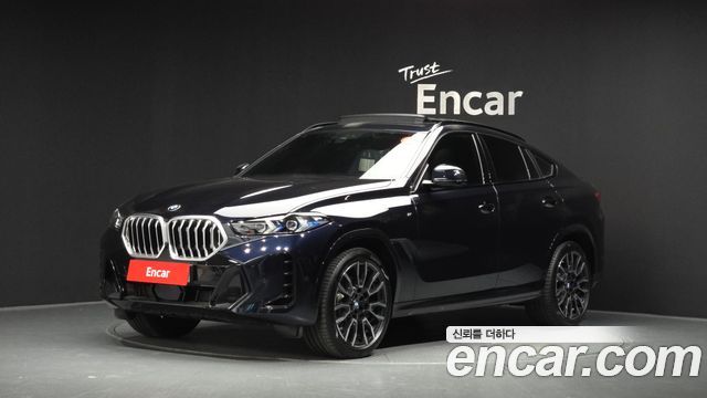 BMW X6 xDrive40i M Sport — пробег 41 км — фото 1 из 5