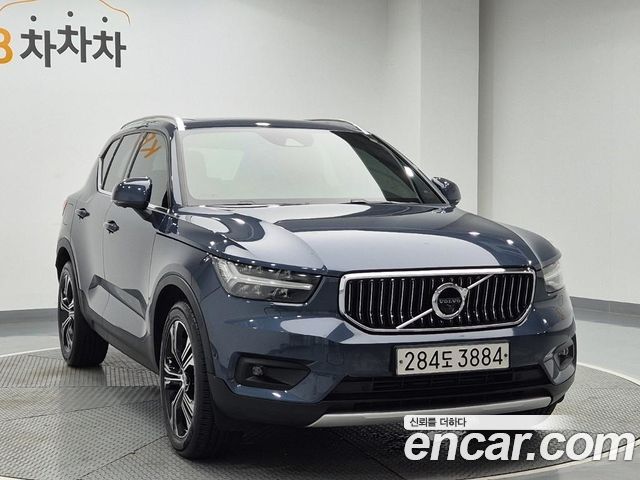 Volvo XC40 T4 Inscription — пробег 47 723 км — фото 4 из 5