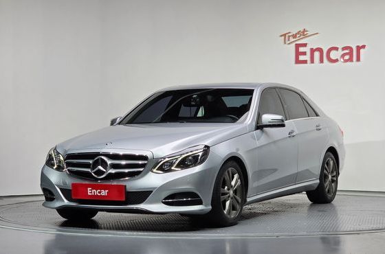 Mercedes-Benz E-Class E220 Bluetec Avantgarde — пробег 145 491 км — фото 1 из 5