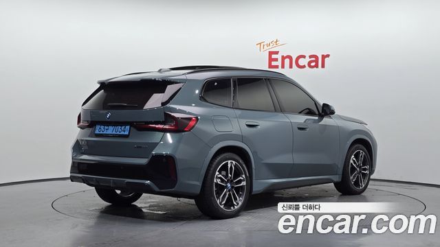 BMW iX1 из Кореи Encar
