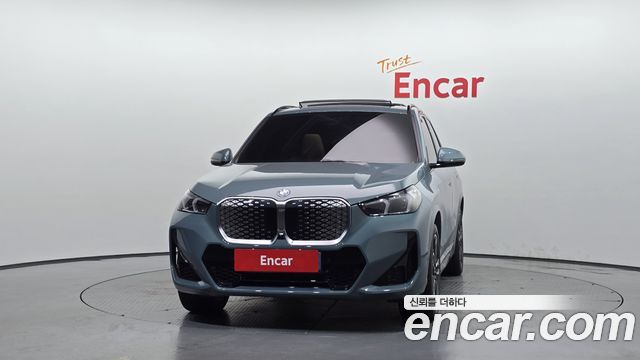 BMW iX1 из Кореи Encar