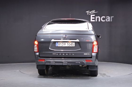 Ssangyong KORANDO 2.2 CX7 4WD Vision — пробег 214 986 км — фото 4 из 5