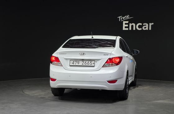 Hyundai Accent 1.4 VVT Style — пробег 91 801 км — фото 4 из 5