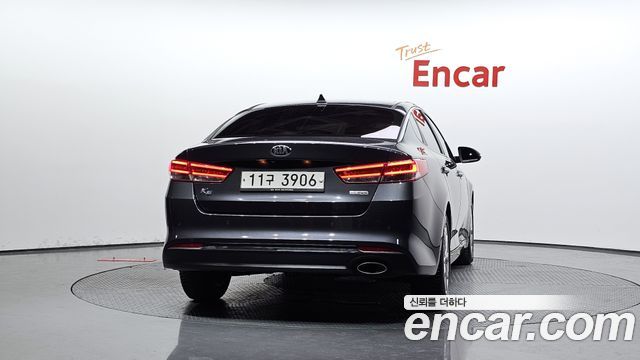 Kia K5 из Кореи Encar