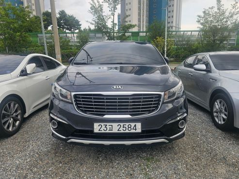 Kia Carnival 9-seater Luxury — пробег 188 991 км — фото 4 из 5