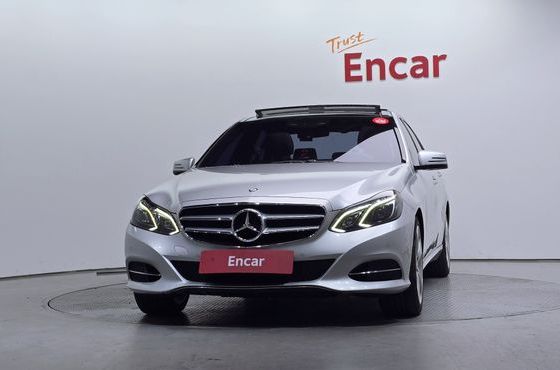 Mercedes-Benz E-Class E350 4MATIC Avantgarde — пробег 162 027 км — фото 3 из 5