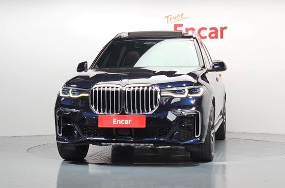 BMW X7 xDrive 40d M Sport 6STR — пробег 79 372 км — фото 3 из 5