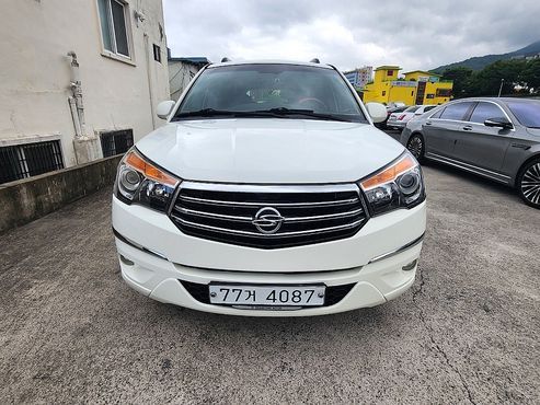 Ssangyong KORANDO 4WD GT 11-seater — пробег 157 706 км — фото 2 из 5